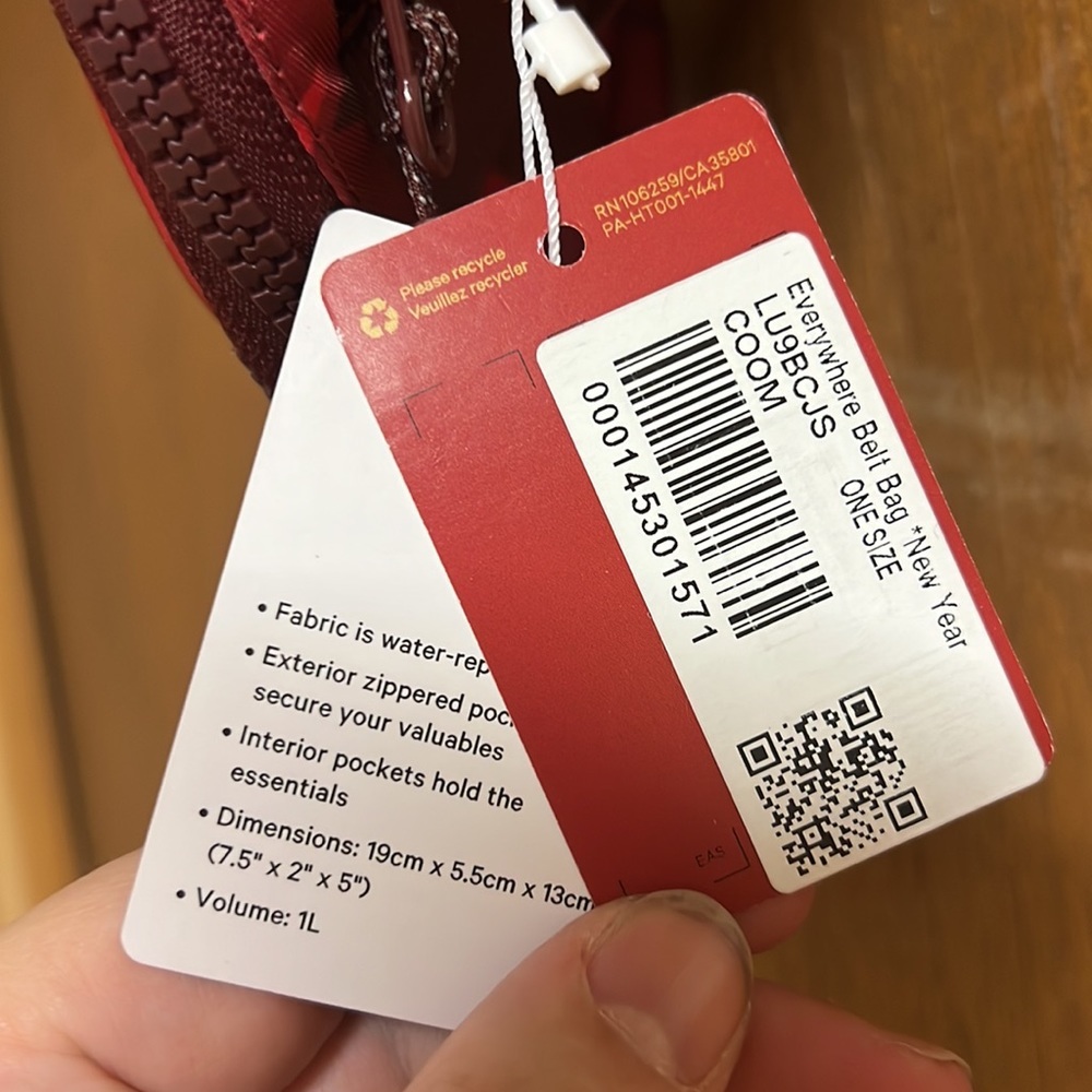 NWT Lululemon everywhere belt bag Lunar New Year 2023 - Picture 4 of 8